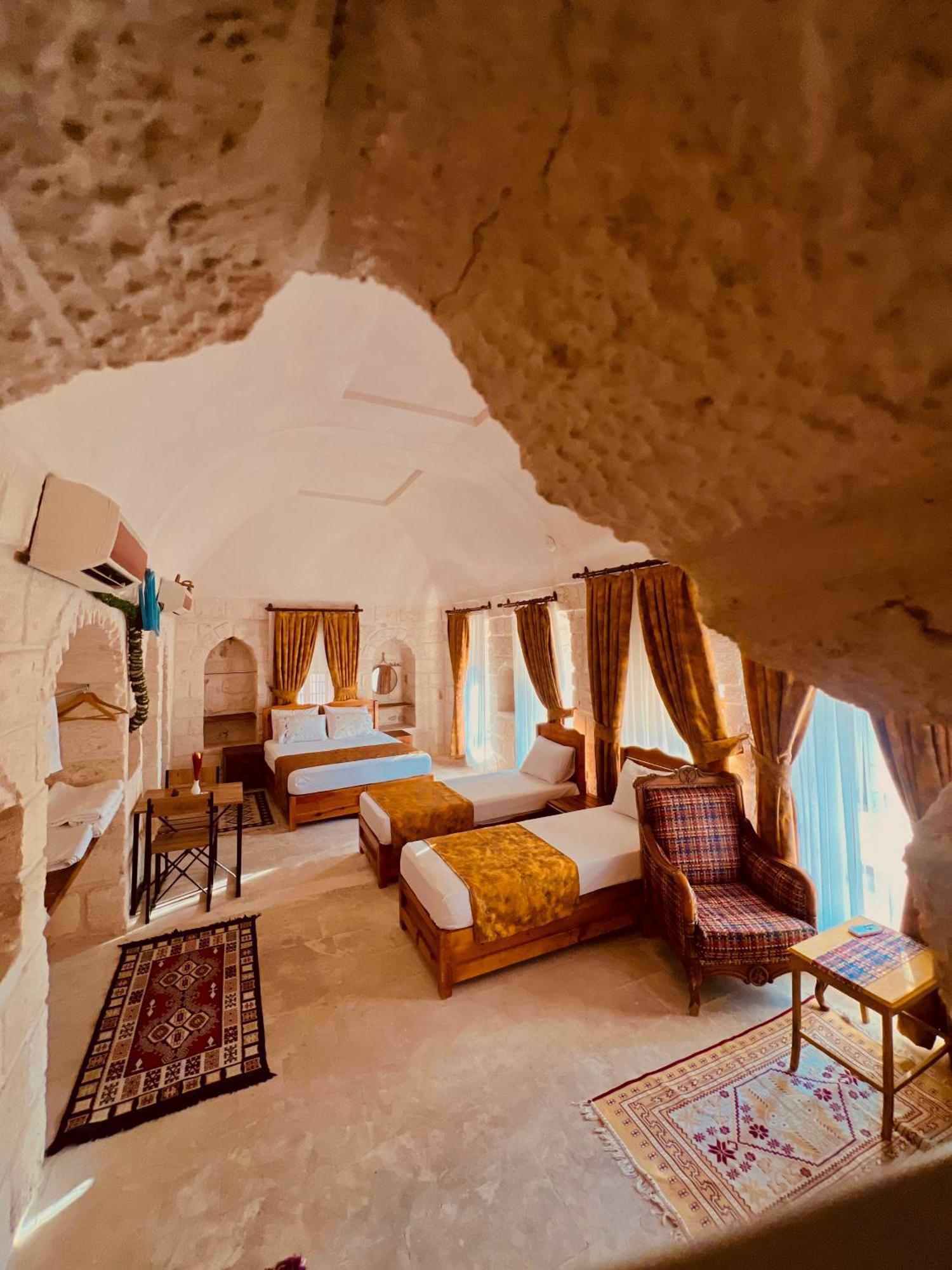 Midyat Mons Masius Hotel Teras מראה חיצוני תמונה