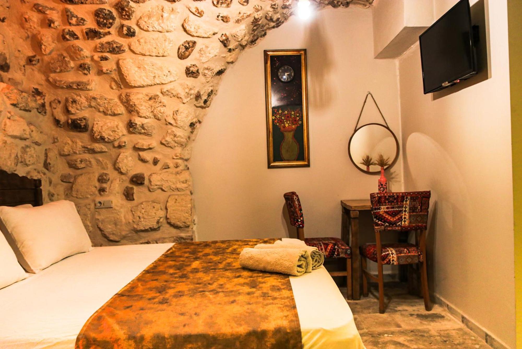 Midyat Mons Masius Hotel Teras מראה חיצוני תמונה