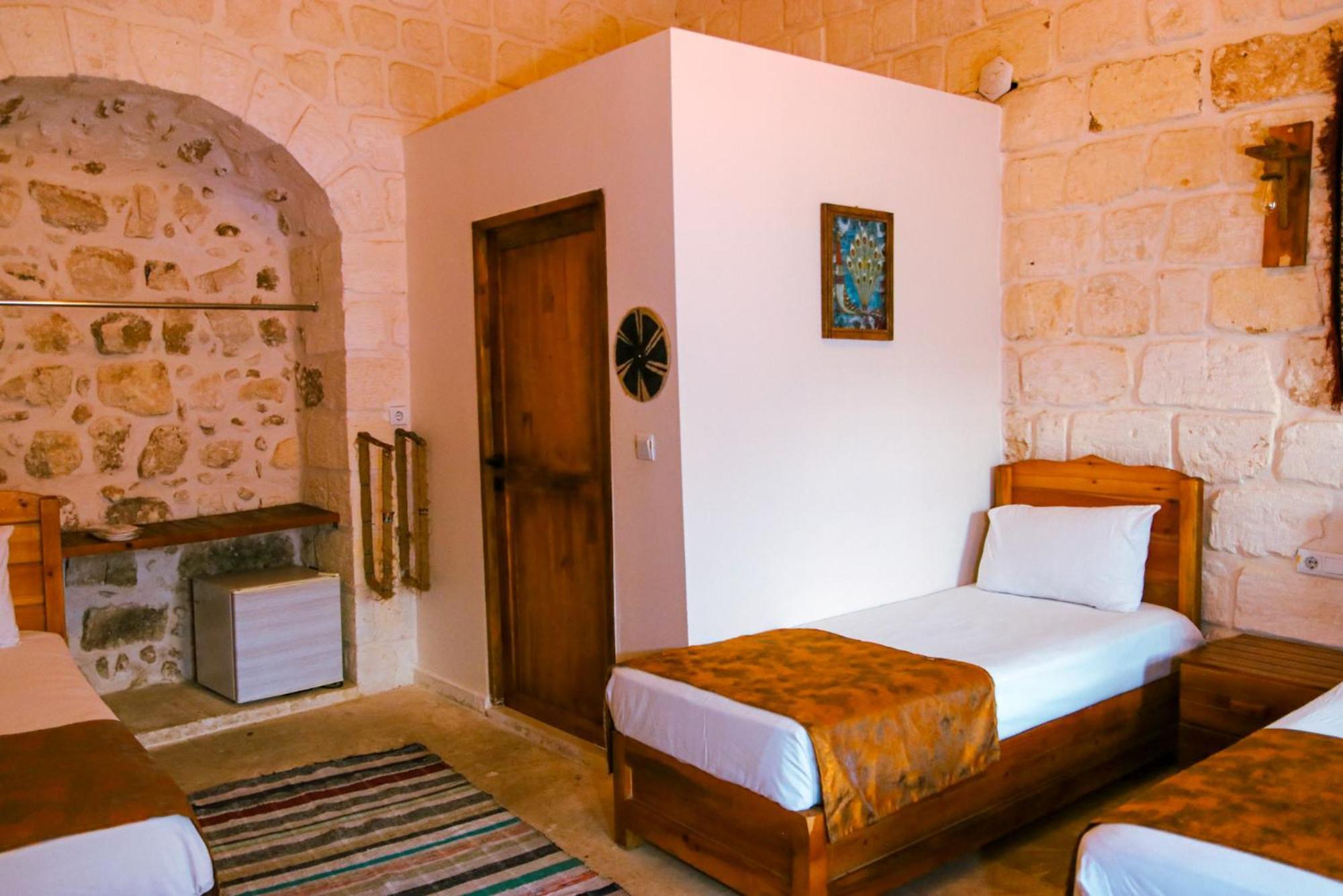 Midyat Mons Masius Hotel Teras מראה חיצוני תמונה