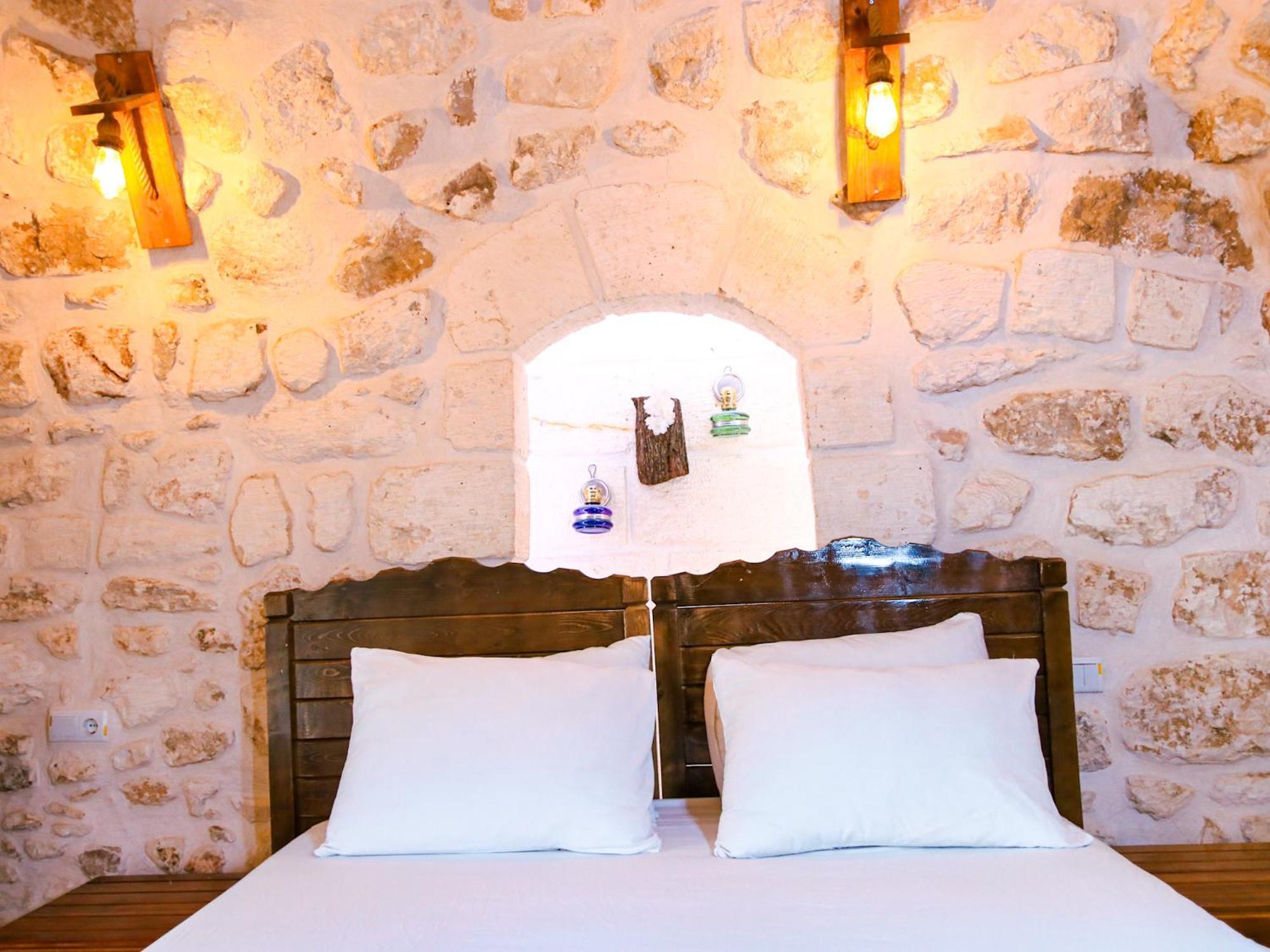 Midyat Mons Masius Hotel Teras מראה חיצוני תמונה
